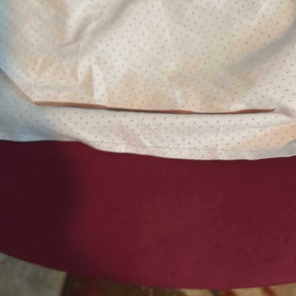 Off White Lululemon lined Athletic Shorts - Picture 2 of 3